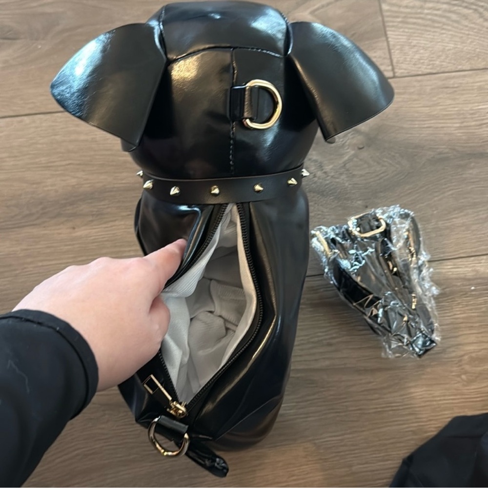 🩷Cutest black doggie bag ever! - Picture 2 of 6